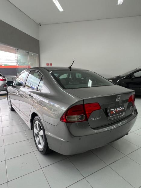 HONDA Civic 1.8 16V 4P LXS, Foto 5