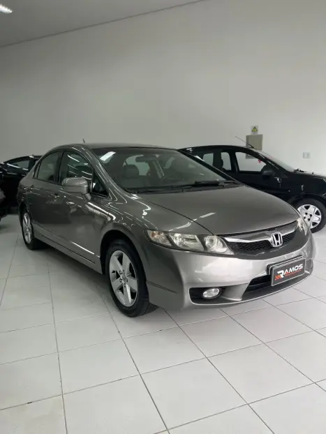 HONDA Civic 1.8 16V 4P LXS, Foto 9