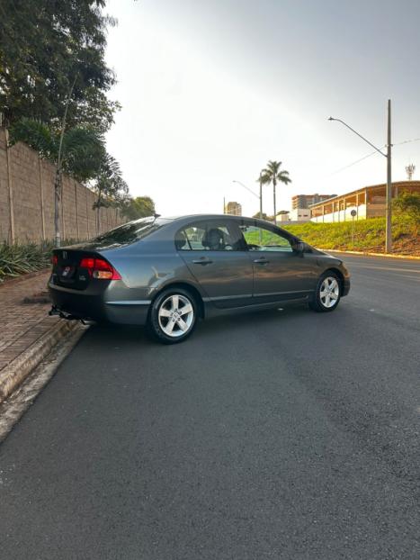HONDA Civic 1.8 16V 4P FLEX LXS AUTOMTICO, Foto 6