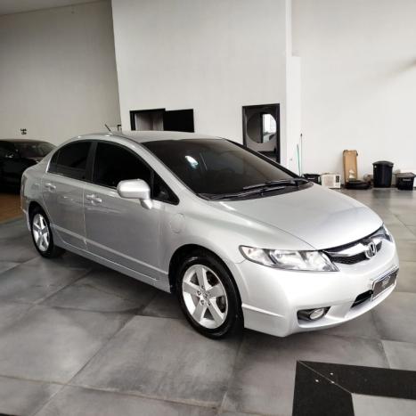 HONDA Civic 1.8 16V 4P FLEX LXS AUTOMTICO, Foto 6