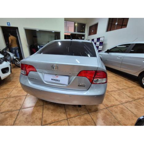 HONDA Civic 1.8 16V 4P FLEX LXL SE, Foto 3