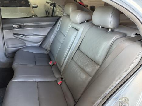 HONDA Civic 1.8 16V 4P FLEX LXS, Foto 4
