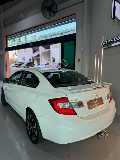 HONDA Civic 1.8 16V 4P FLEX LXS, Foto 5