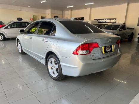 HONDA Civic 1.8 16V 4P FLEX LXS, Foto 2