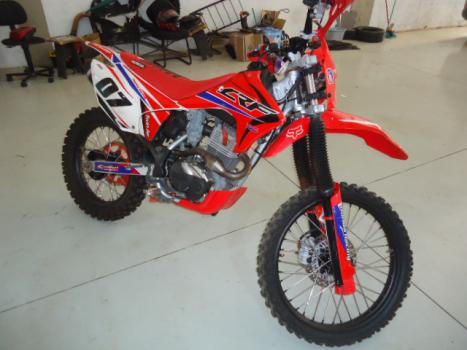 HONDA CRF 230 F, Foto 1