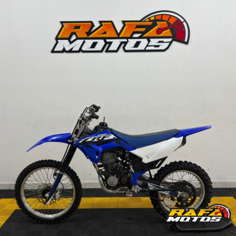 HONDA CRF 230 F, Foto 1
