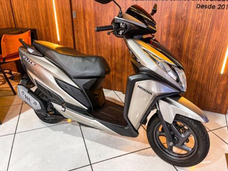 HONDA Elite 125 , Foto 3
