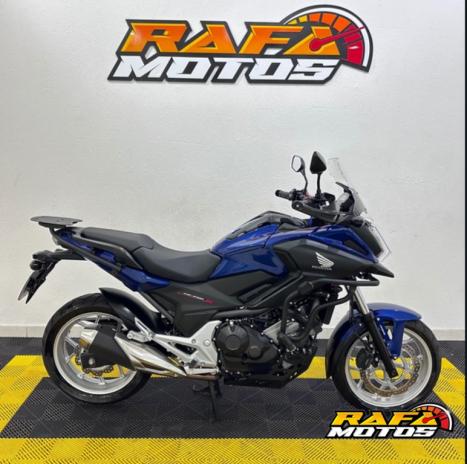 HONDA NC 750 X ABS, Foto 2