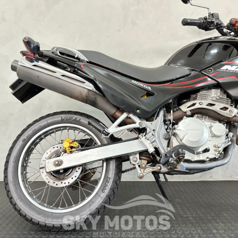 HONDA NX Falcon 400, Foto 2