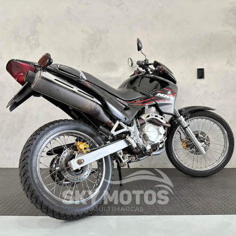 HONDA NX Falcon 400, Foto 6