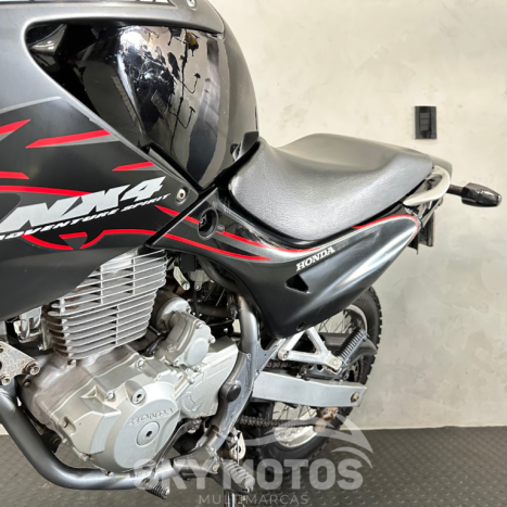 HONDA NX Falcon 400, Foto 15