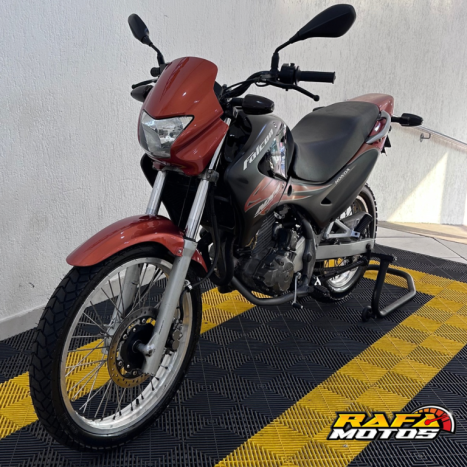 HONDA NX Falcon 400, Foto 3