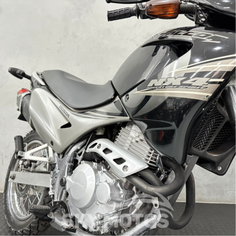 HONDA NX Falcon 400, Foto 5