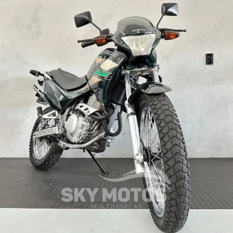 HONDA NX Falcon 400, Foto 4