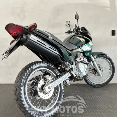 HONDA NX Falcon 400, Foto 7