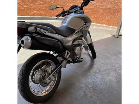 HONDA NX Falcon 400, Foto 2