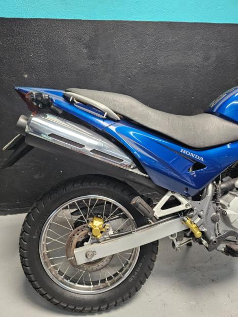 HONDA NX Falcon 400, Foto 3