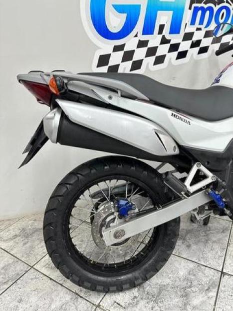 HONDA NX Falcon 400, Foto 5