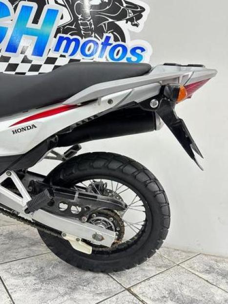 HONDA NX Falcon 400, Foto 6