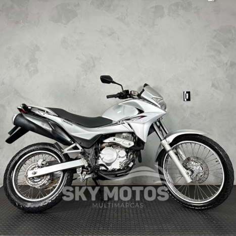 HONDA NX Falcon 400 I, Foto 1