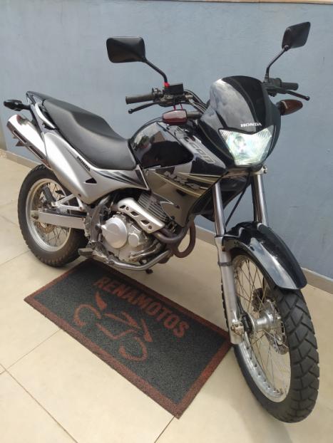 HONDA NX Falcon 400, Foto 3