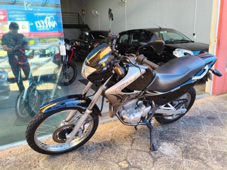 HONDA NX Falcon 400, Foto 2