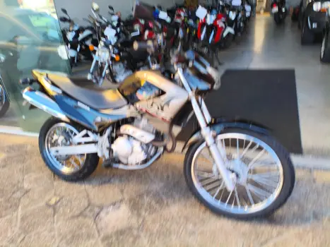 HONDA NX Falcon 400, Foto 9