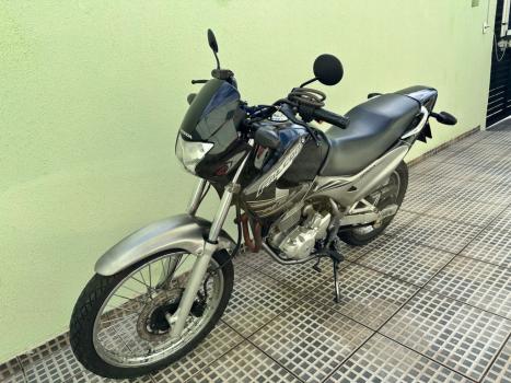 HONDA NX Falcon 400, Foto 4