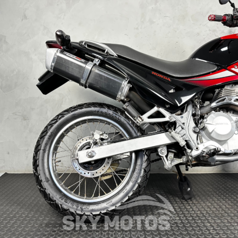 HONDA NX Falcon 400, Foto 2
