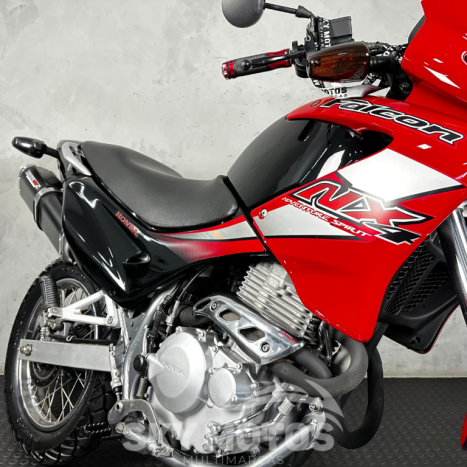 HONDA NX Falcon 400, Foto 5