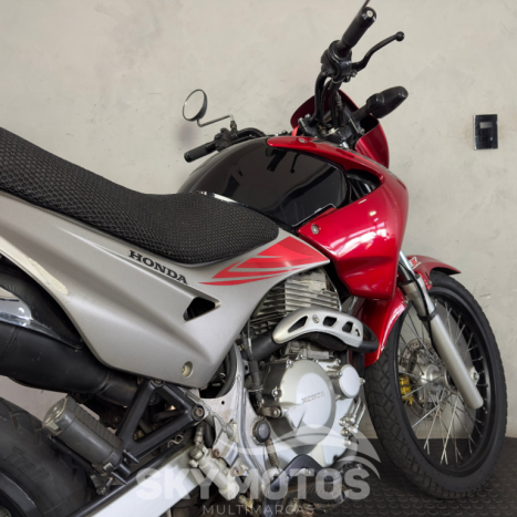 HONDA NX Falcon 400, Foto 7