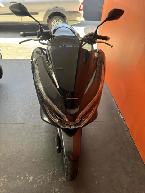 HONDA PCX 150 DLX, Foto 3