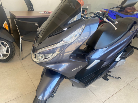 HONDA PCX 150 DLX, Foto 4