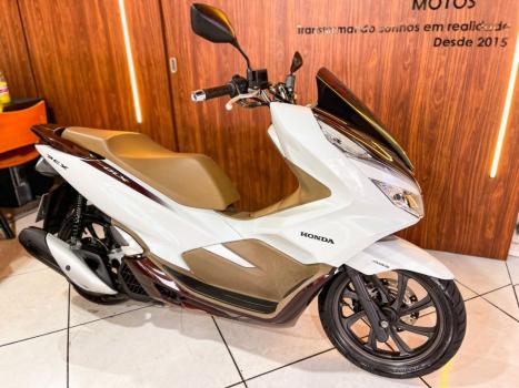 HONDA PCX 150 DLX, Foto 3