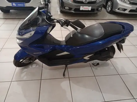 HONDA PCX 150 DLX, Foto 3