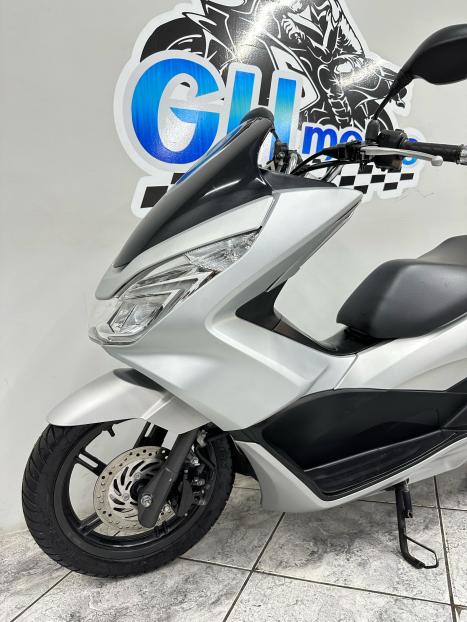 HONDA PCX 150 DLX, Foto 6