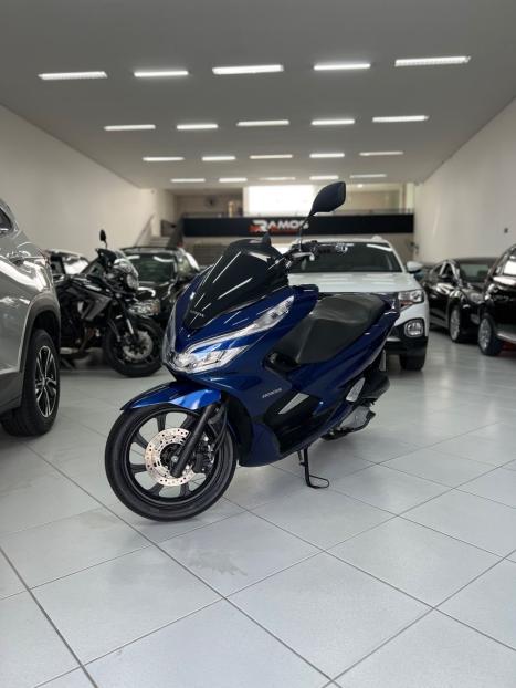 HONDA PCX 150 DLX, Foto 1