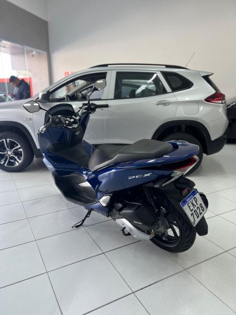 HONDA PCX 150 DLX, Foto 2
