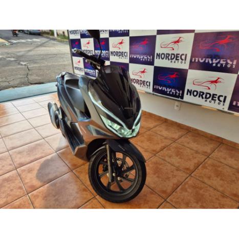 HONDA PCX 150 DLX, Foto 3