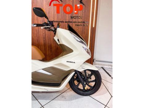 HONDA PCX 150 DLX, Foto 2