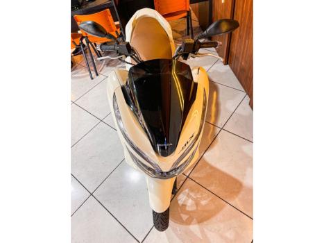 HONDA PCX 150 DLX, Foto 4