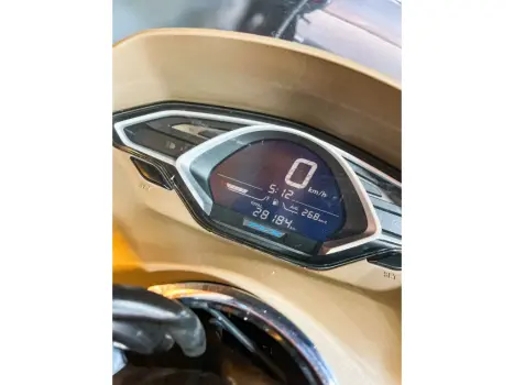 HONDA PCX 150 DLX, Foto 10