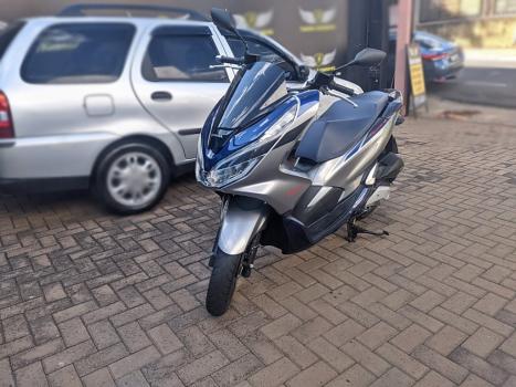 HONDA PCX 150 SPORT, Foto 4