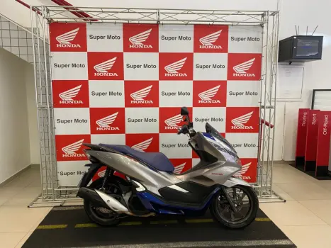 HONDA PCX 150 SPORT, Foto 2