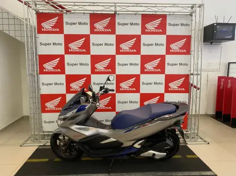 HONDA PCX 150 SPORT, Foto 3