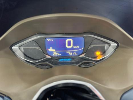 HONDA PCX 160 DLX ABS, Foto 9