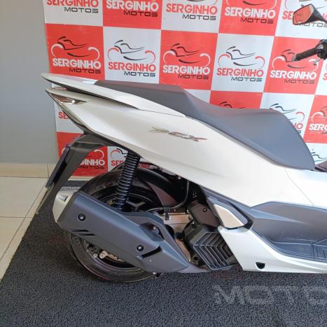 HONDA PCX 160 DLX ABS, Foto 3