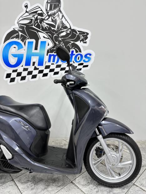 HONDA SH 150 I , Foto 2