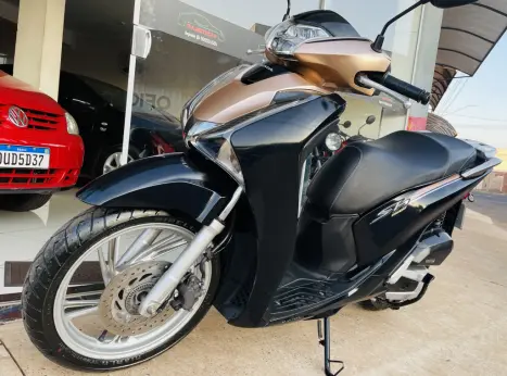 HONDA SH 150 I DLX, Foto 4