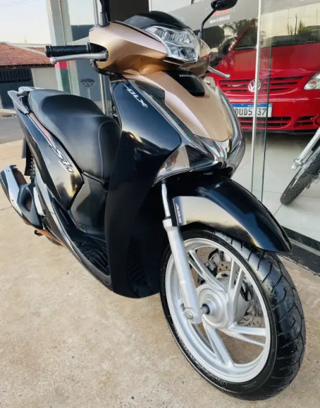 HONDA SH 150 I DLX, Foto 7